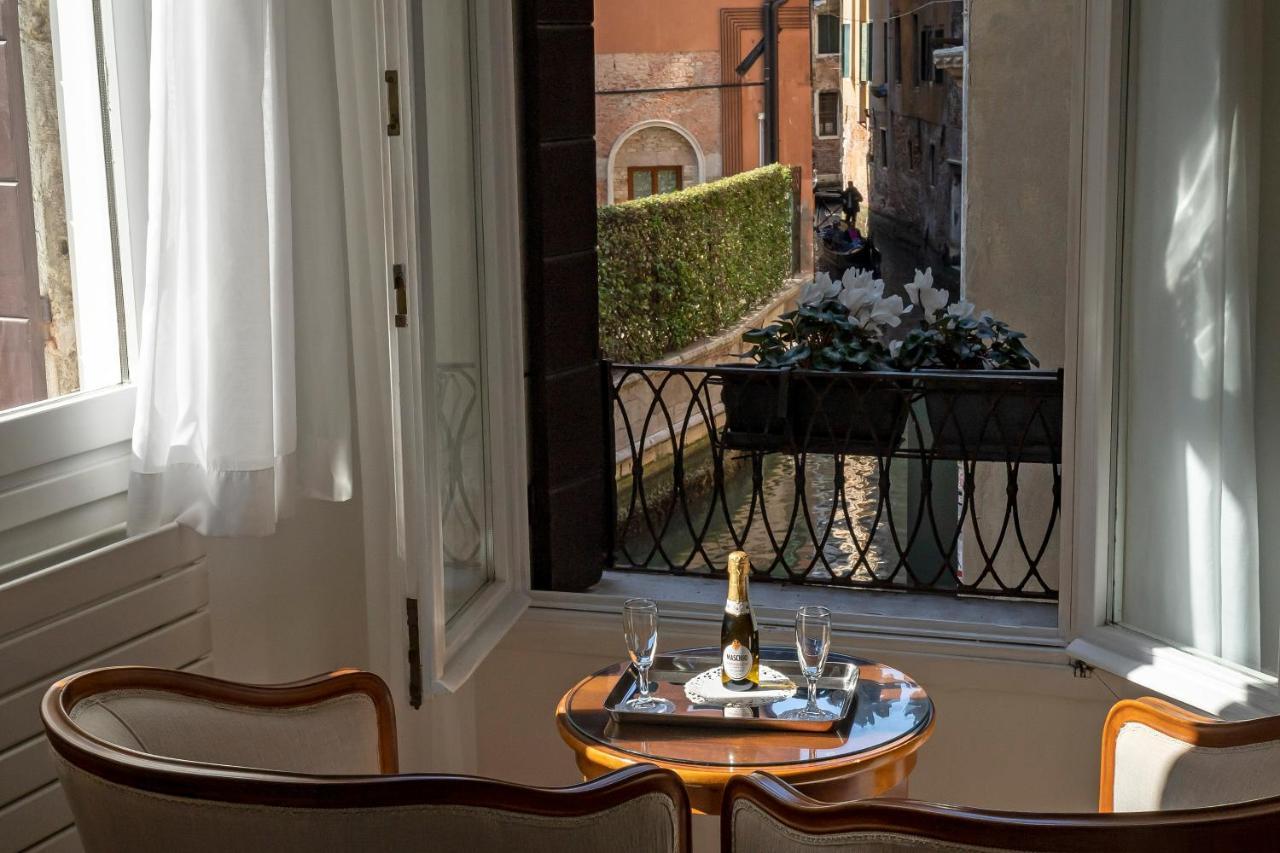 Hotel Casa Petrarca Venesia Bagian luar foto