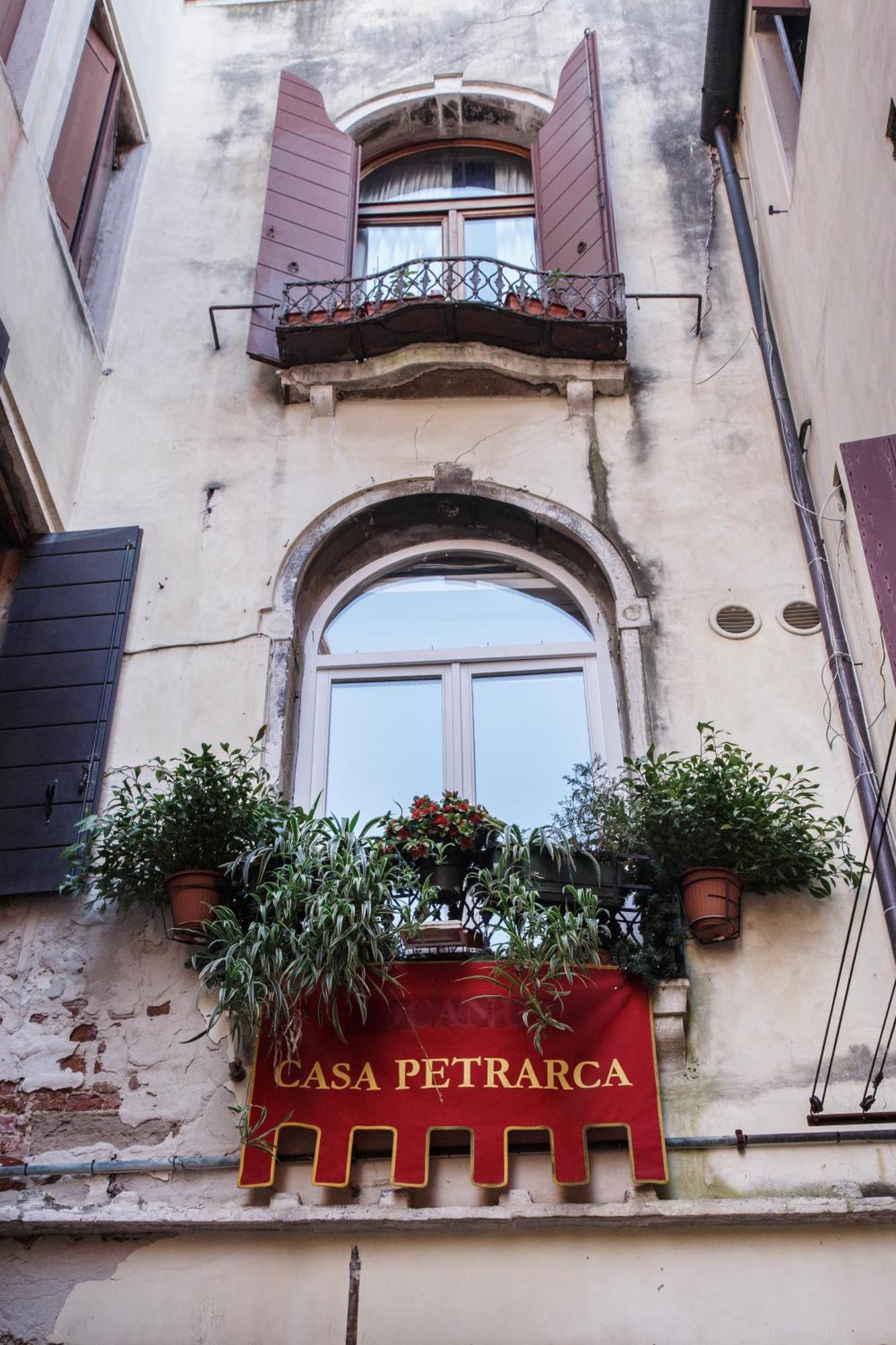 Hotel Casa Petrarca Venesia Bagian luar foto